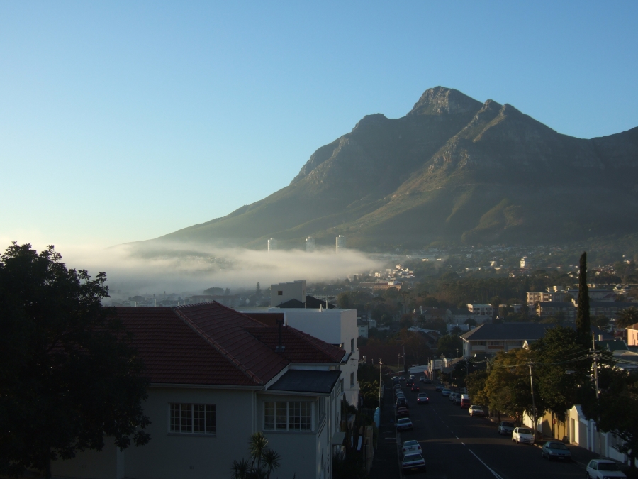To Let 2 Bedroom Property for Rent in Tamboerskloof Western Cape